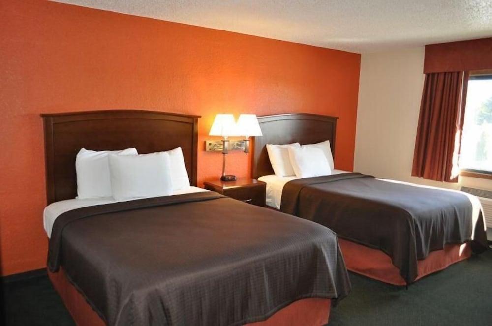 Americinn By Wyndham Plymouth Dış mekan fotoğraf