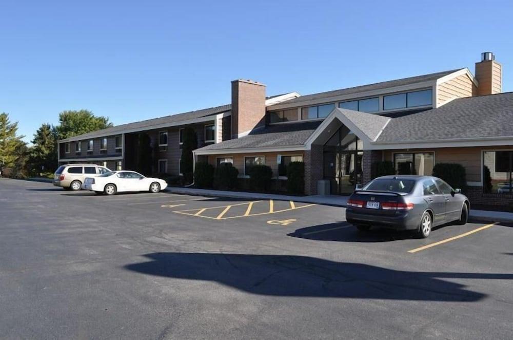 Americinn By Wyndham Plymouth Dış mekan fotoğraf